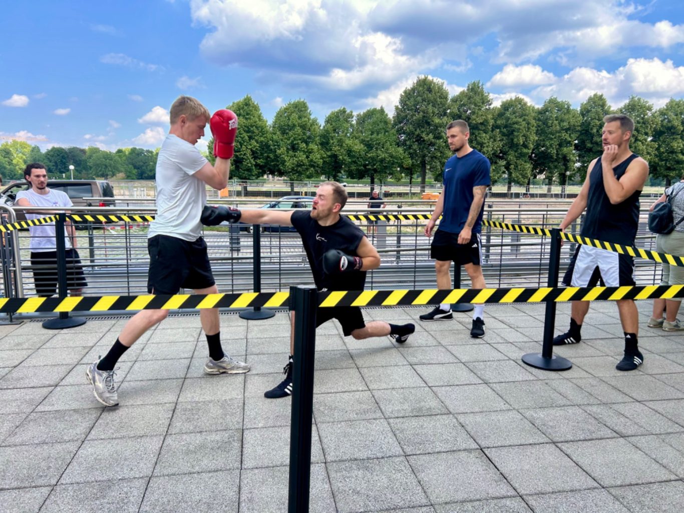Demos von Chessboxing Cologne